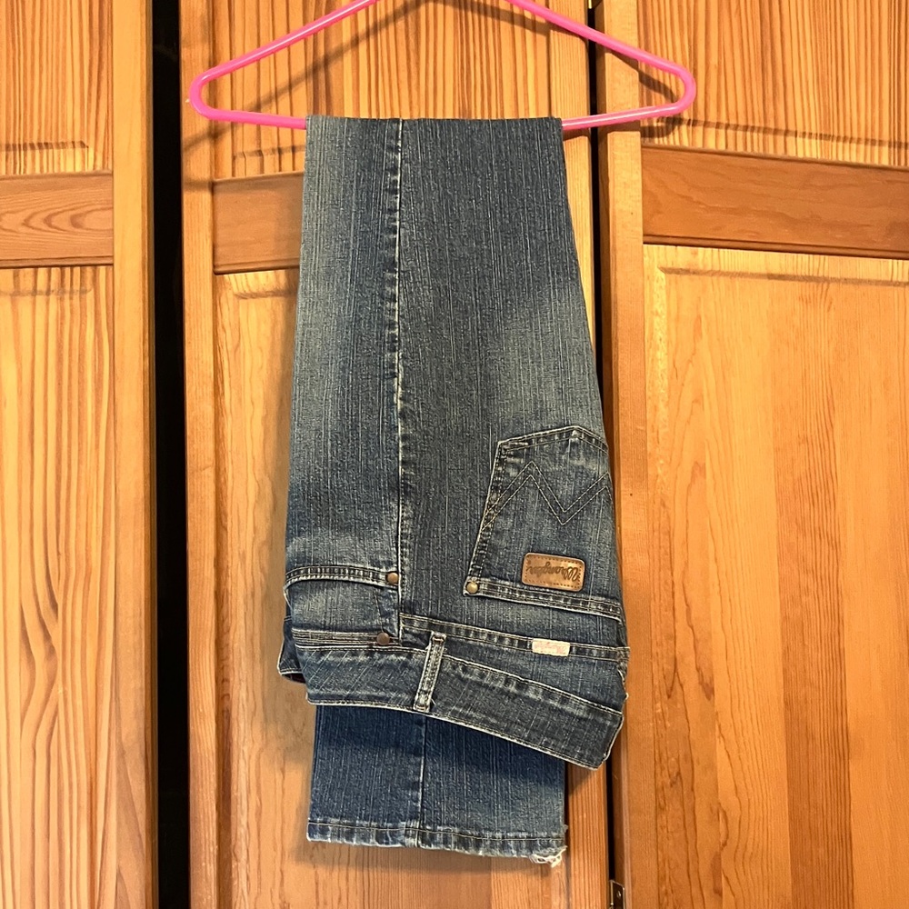 Women’s wrangler jeans
